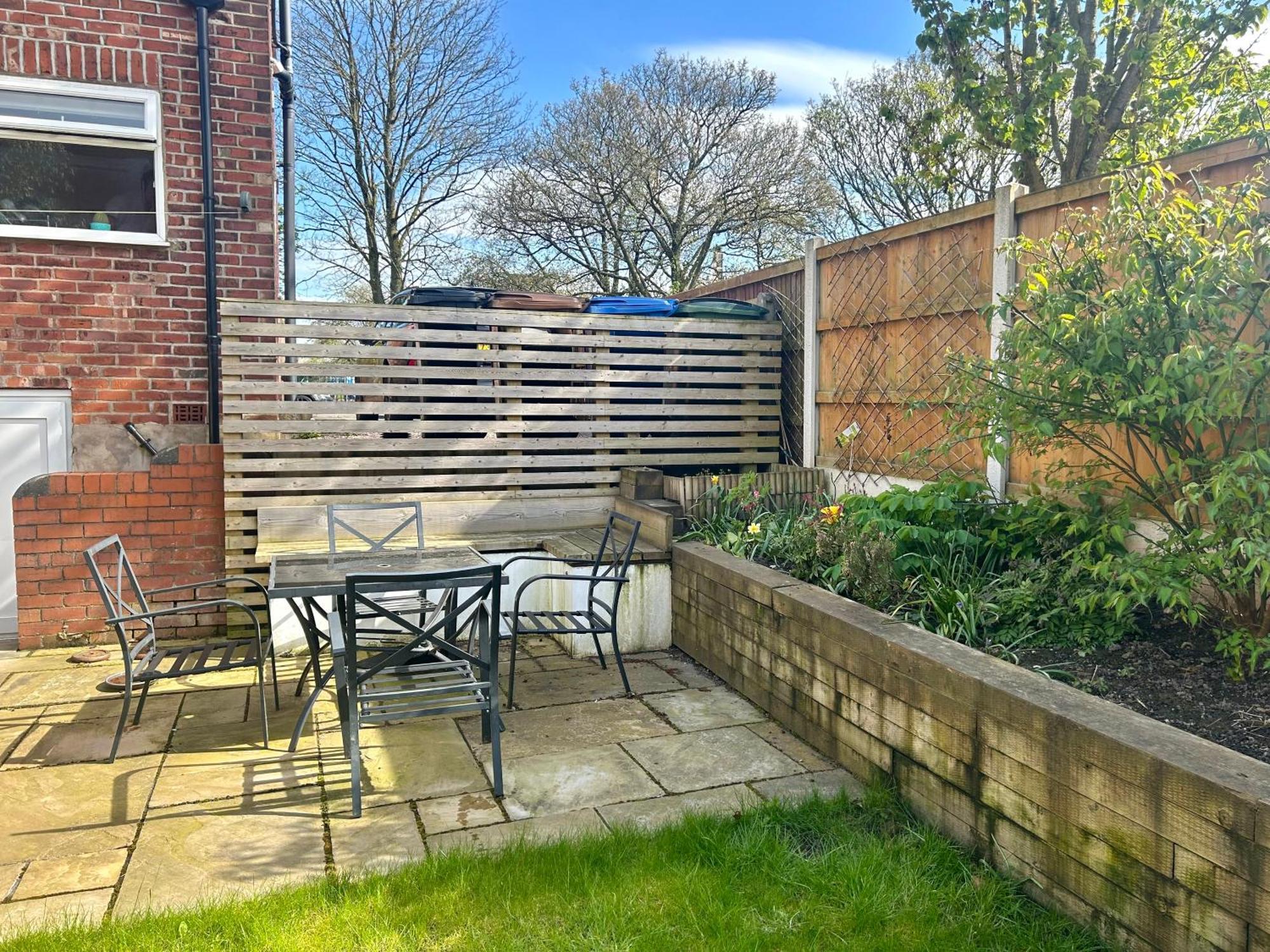 Lovely, Large Double Bedroom With Park View In Home Hazel Grove Exterior foto